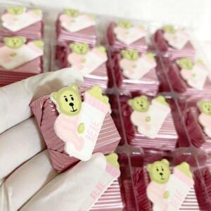 Pembe Bebe Dekorlu Çikolata