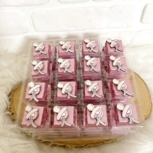 Pembe Emzikli Dekorlu Çikolata