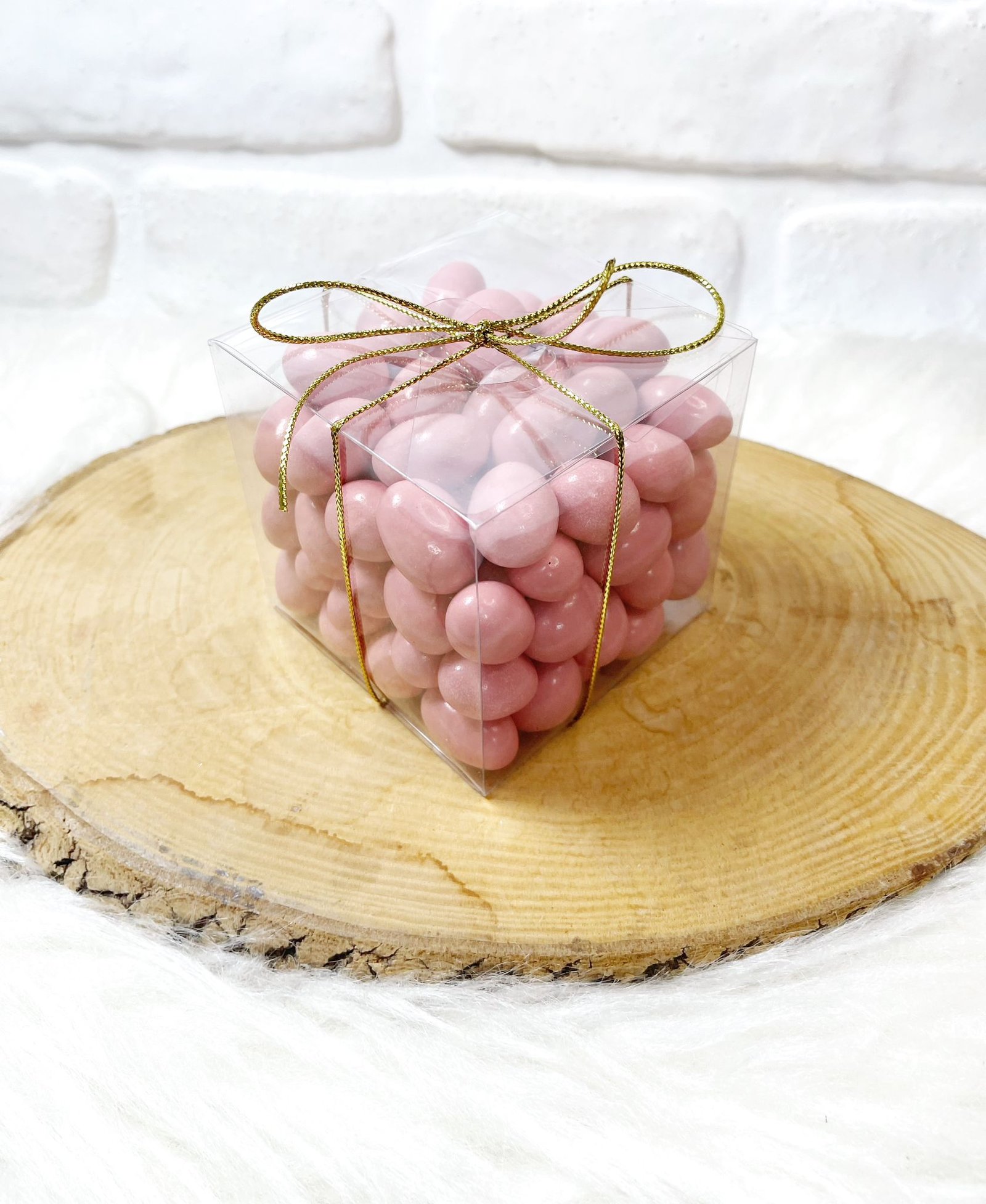 600 Gram Pembe Renk Çikolatalı Badem Draje - Görsel 2