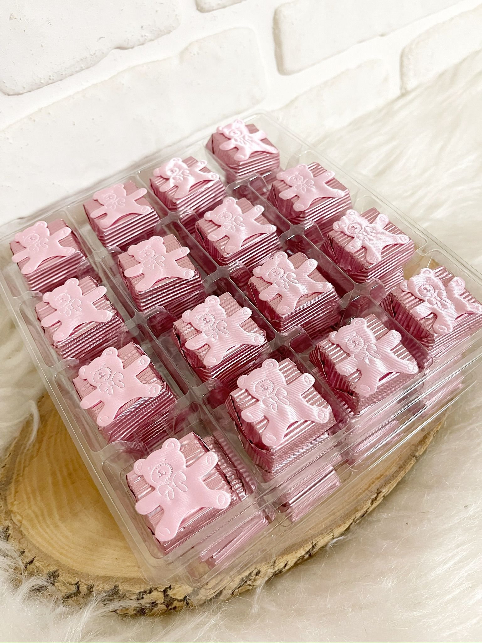 Pembe Kumaş Ayıcıklı Dekorlu Çikolata - Görsel 3