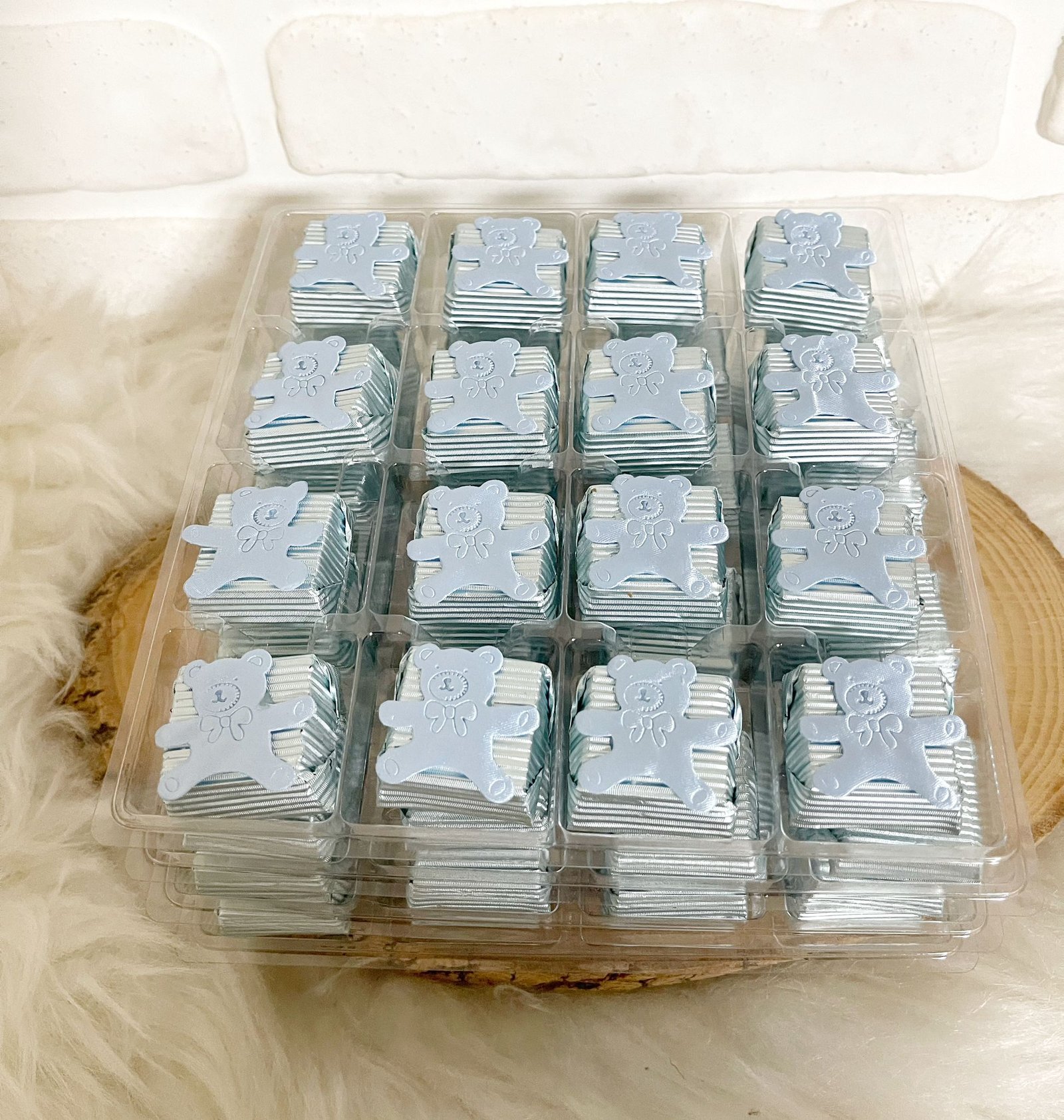 Mavi Kumaş Ayıcık Dekorlu Çikolata - Görsel 2