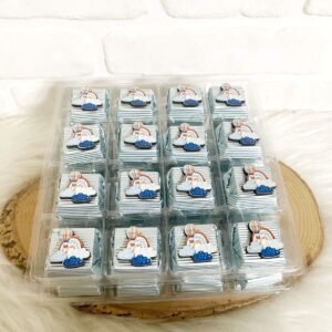 Gökkuşağı ve Uçan Balon Figürlü Ahşap Dekorlu Erkek Bebek Mavi Oluklu Kalın Madlen Çikolata