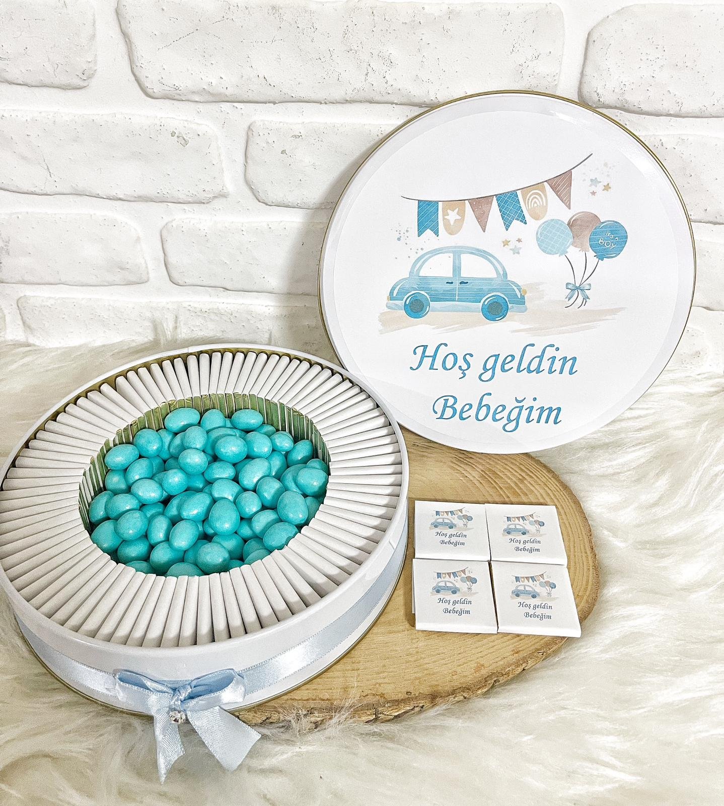 50 Adet+200 Gr Drajeli Hoşgeldin Bebeğim Erkek Bebek Mavi Araba Temalı Kutulu Hediyelik Madlen Çikolata