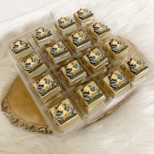 Zürafa Figürlü Ahşap Dekorlu Gold Erkek Bebek Oluklu Kalın Madlen Çikolata