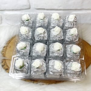 Gül Dekorlu Gümüş Papatya Gümüş Oluklu Çikolata