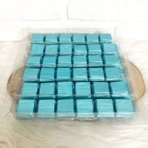 Koyu Mavi Oluklu Kalın Madlen Çikolata