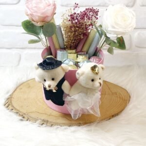 Kral-Kraliçe Süslemeli Ayıcıklı Model 2 Karışık Çikolata Kutusu