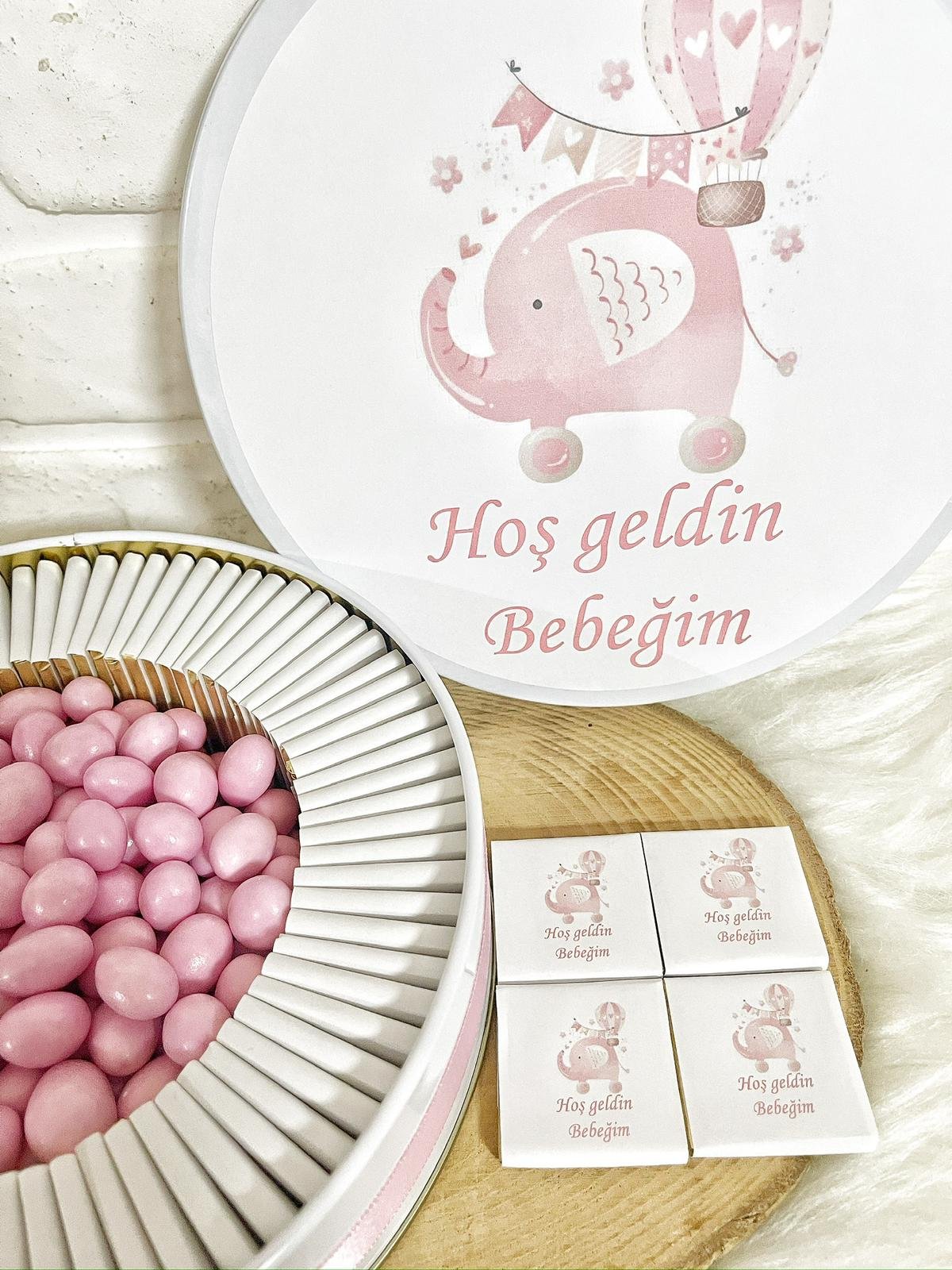 100 Adet+200 Gr Drajeli Hoşgeldin Bebeğim Kız Bebek Pembe Fil Temalı Kutulu Hediyelik Madlen Çikolata - Görsel 5