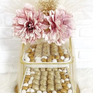 Tüllü Süslenmiş Pembe Çiçekli 2 Katlı Sunumlukta Nişan-Kız İsteme-Söz Çikolatası