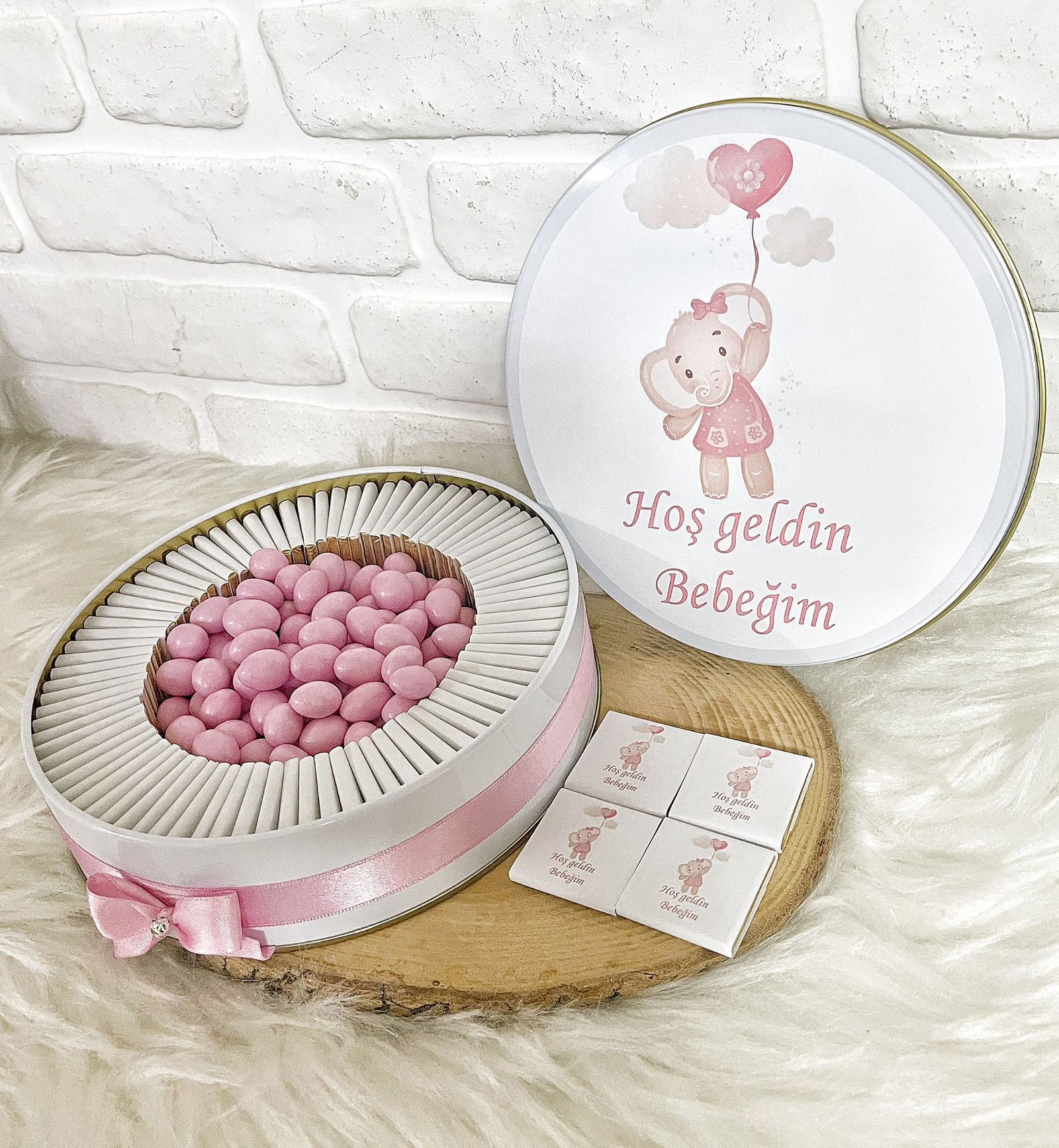 100 Adet+200 Gr Drajeli Hoşgeldin Bebeğim Kız Bebek Pembe Balon Tutan Fil Temalı Kutulu Hediyelik Madlen Çikolata - Görsel 3