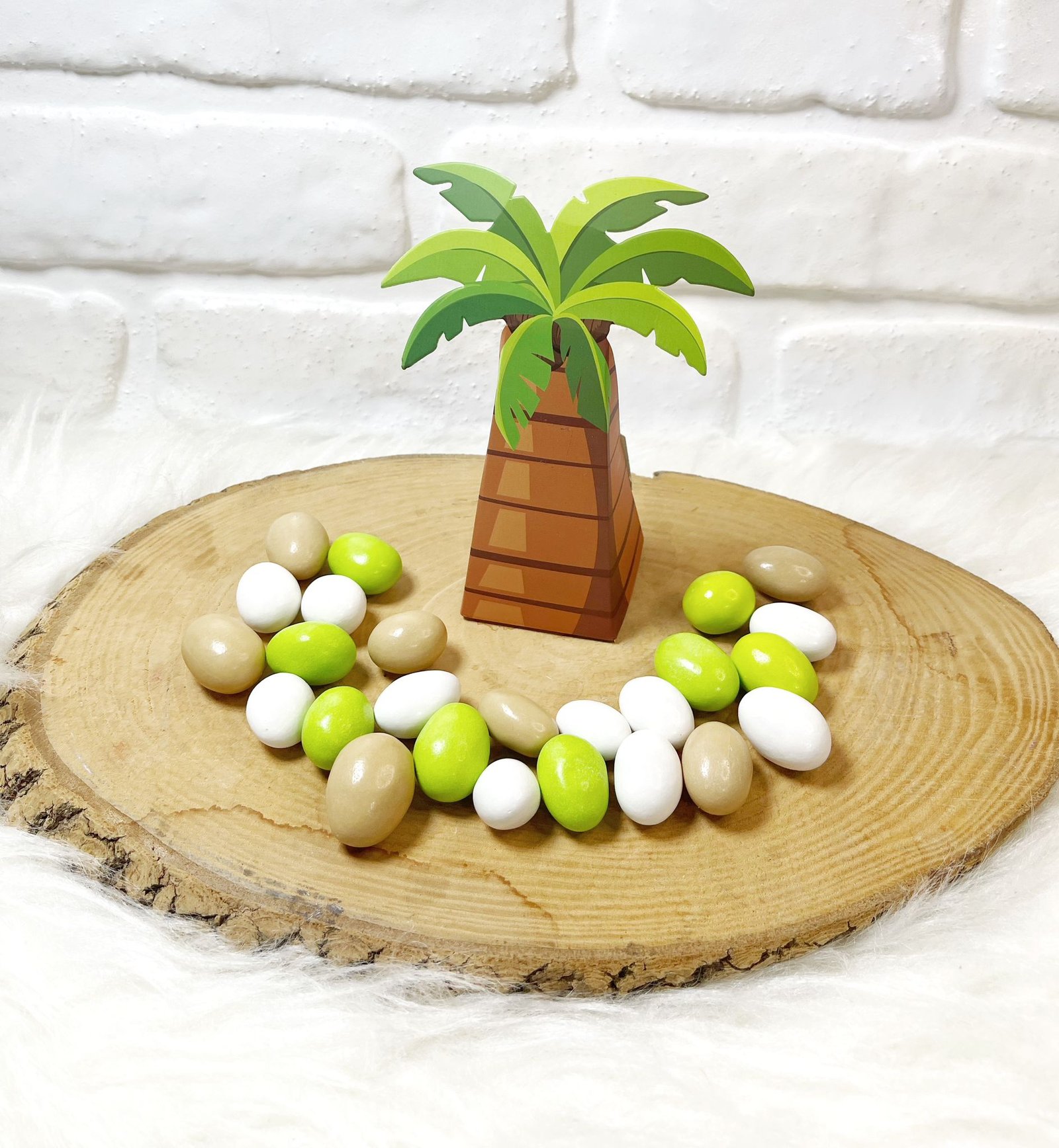 3 Boyutlu Özel Kutuda Palmiye Temalı Renkli Drajeli Doğum-Doğumgünü Hediyeliği - Görsel 4