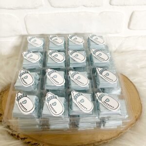 Mavi Kalpli Biberon Dekorlu Çikolata