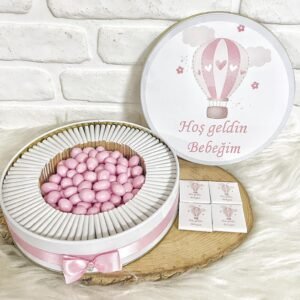 50 Adet+200 Gr Drajeli Hoşgeldin Bebeğim Kız Bebek Pembe Uçan Balon Temalı Kutulu Hediyelik  Madlen Çikolata