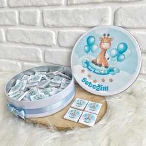 50 Adet Hoşgeldin Bebeğim Erkek Bebek It’s a Boy MetalKutulu Hediyelik Madlen Çikolata