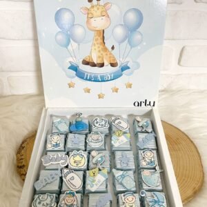 Erkek Bebek Karışık Dekorlu Çikolata  Kutusu